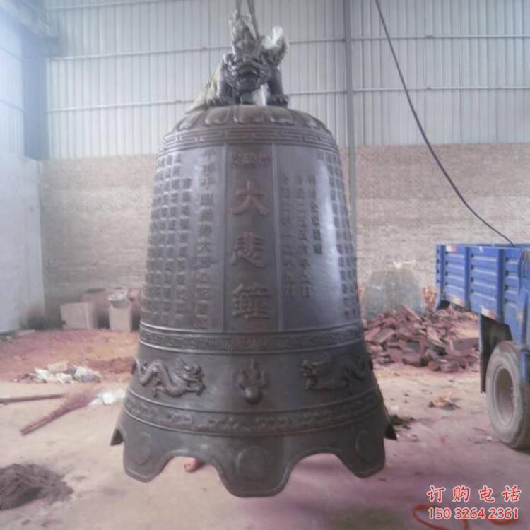 挂式铜钟雕塑厂家-挂钟铜雕