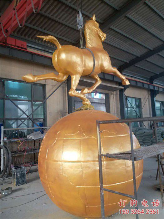 街头金马铜雕厂家 城市动物铜雕 街头金马铜雕厂家 城市动物铜雕