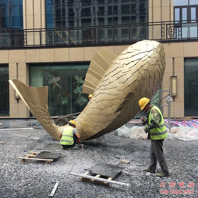 广场鲸鱼铜雕厂家 青铜动物铜雕
