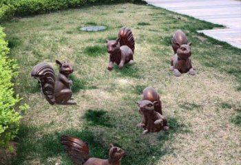青铜松鼠铜雕厂家 公园动物铜雕