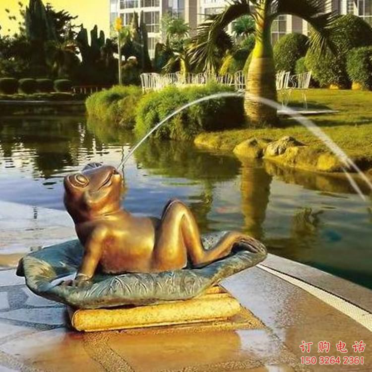 青铜青蛙铜雕厂家 公园动物铜雕