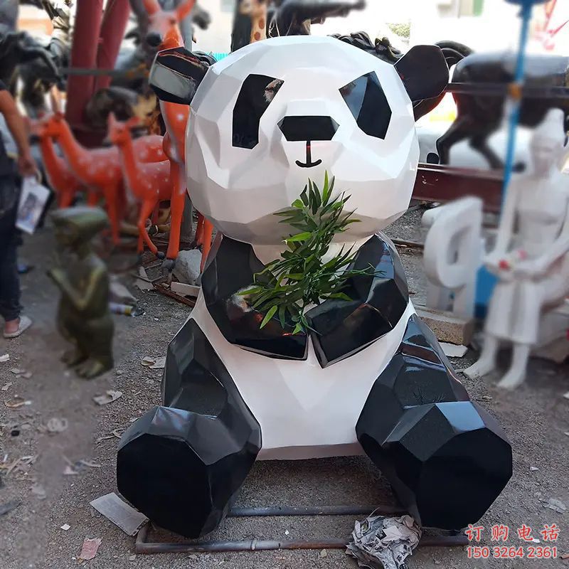 街头熊猫铜雕厂家 城市动物铜雕