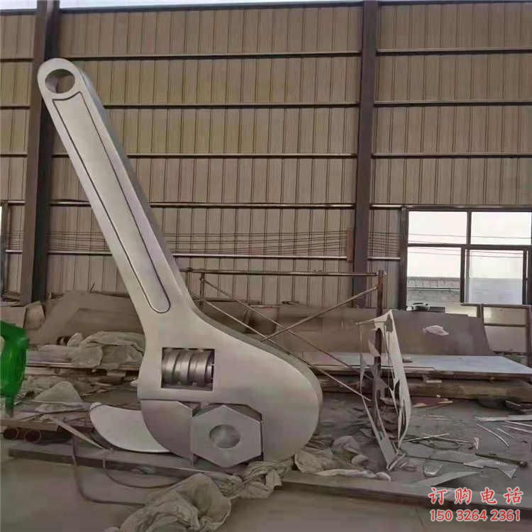 广场刀具铜雕厂家 青铜工艺品铜雕 广场刀具铜雕厂家 青铜工艺品铜雕