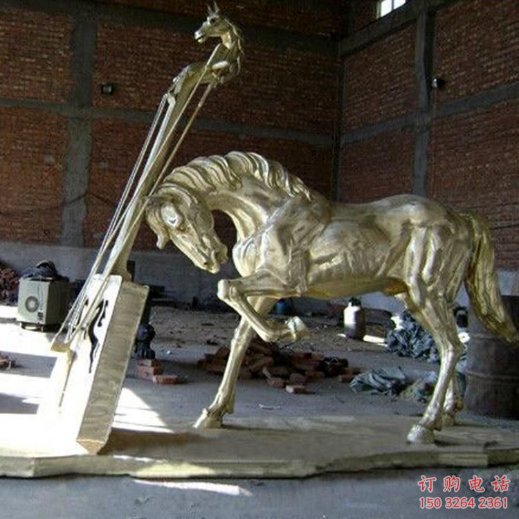 点击仿真奔马雕塑 酒店公园雕塑 风景区摆件 点击仿真奔马雕塑 酒店公园雕塑 风景区摆件