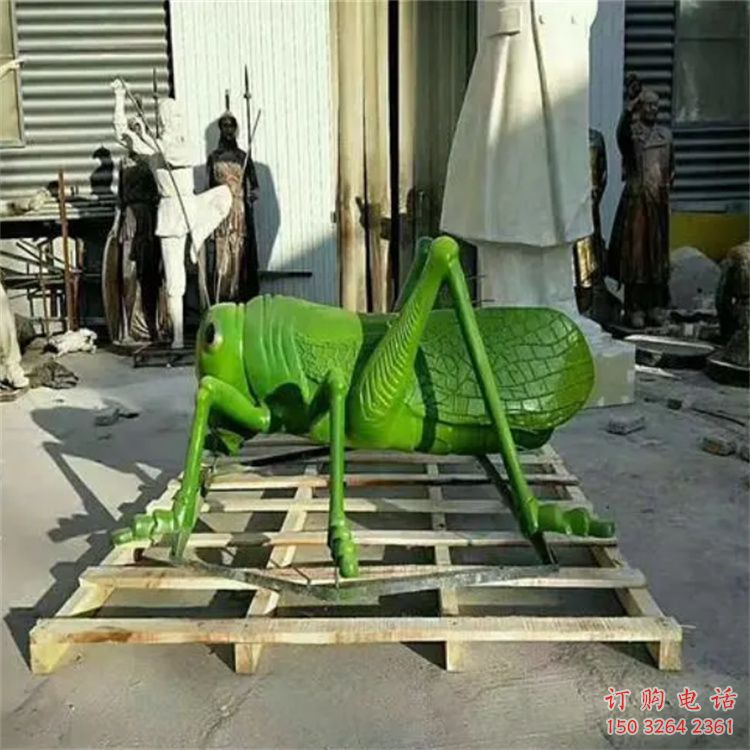 制作酒店蝈蝈雕塑厂家 庭院仿真雕塑 彩绘小品 制作酒店蝈蝈雕塑厂家 庭院仿真雕塑 彩绘小品