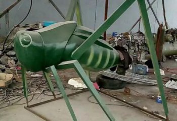 制作庭院蝈蝈雕塑 城市彩绘雕塑 昆虫小品