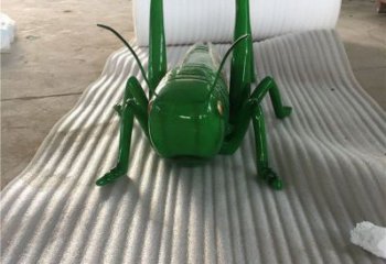 田间蝈蝈雕塑制作 彩绘仿真雕塑 园林摆件