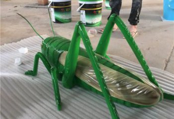 园林蝈蝈雕塑厂家 风景区仿真雕塑 广场小品