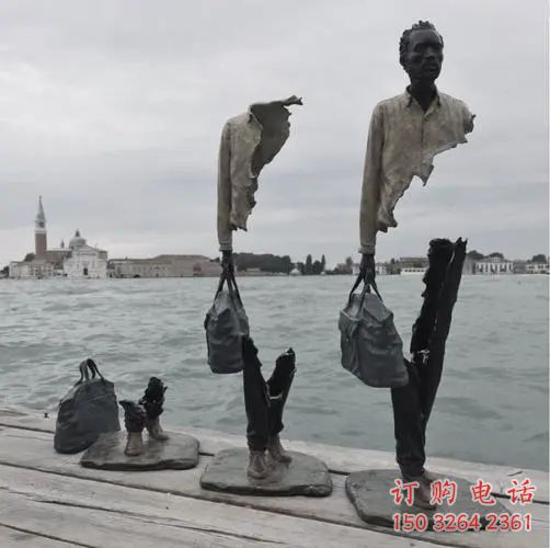 甘肃镂空旅行者雕塑 广场空心人雕塑 门口小品 甘肃镂空旅行者雕塑 广场空心人雕塑 门口小品