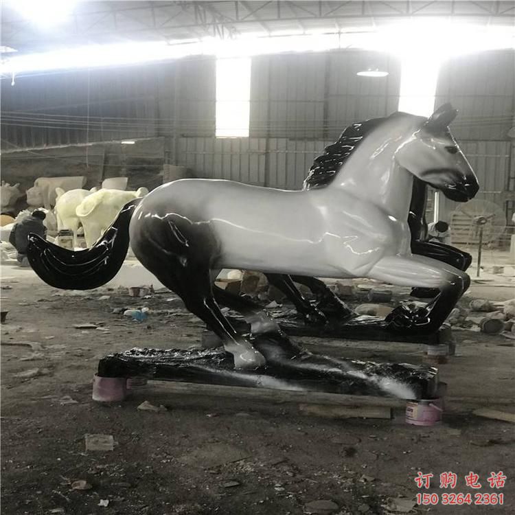 海南广场战马雕塑，动物摆件，仿古工艺