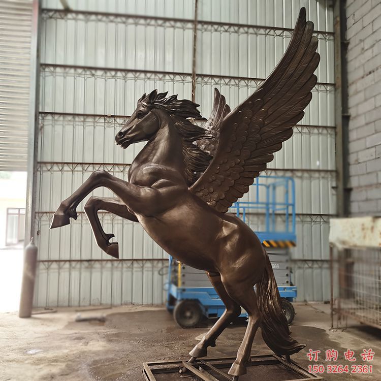 吉林步行街天马雕塑,景观主题,古铜工艺 吉林步行街天马雕塑,景观主题,古铜工艺
