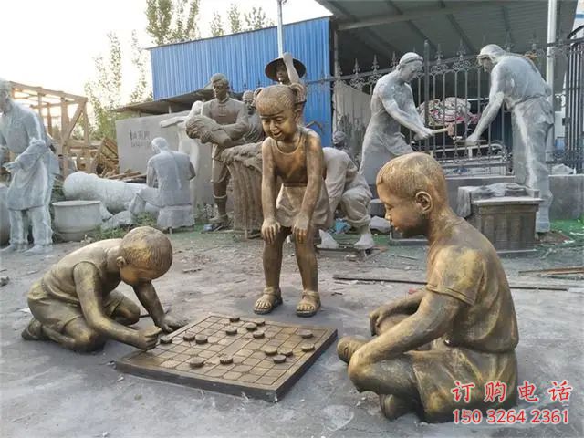 预定下棋雕塑厂家,童趣主题,广场户外民俗雕塑摆件小品 预定下棋雕塑厂家,童趣主题,广场户外民俗雕塑摆件小品
