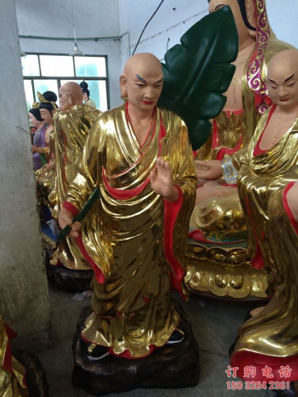 站相十八罗汉，十八罗汉贴金