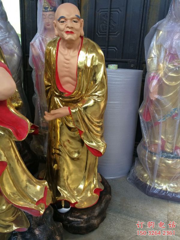 站相十八罗汉，十八罗汉贴金