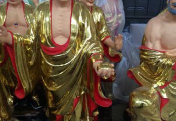 站相十八罗汉，十八罗汉贴金