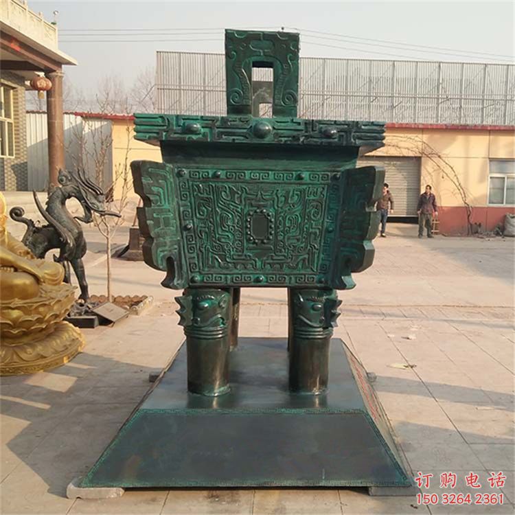 青铜仿古方鼎雕塑 青铜仿古方鼎雕塑