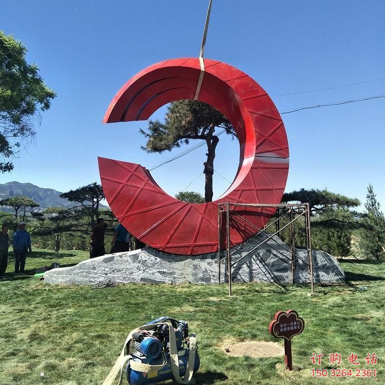 南宁草地精神堡垒雕塑 南宁草地精神堡垒雕塑
