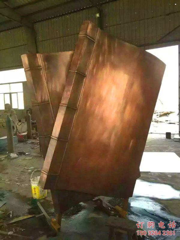 哈尔滨铸铜书籍供应，街景小品，铜书籍雕塑厂家优价